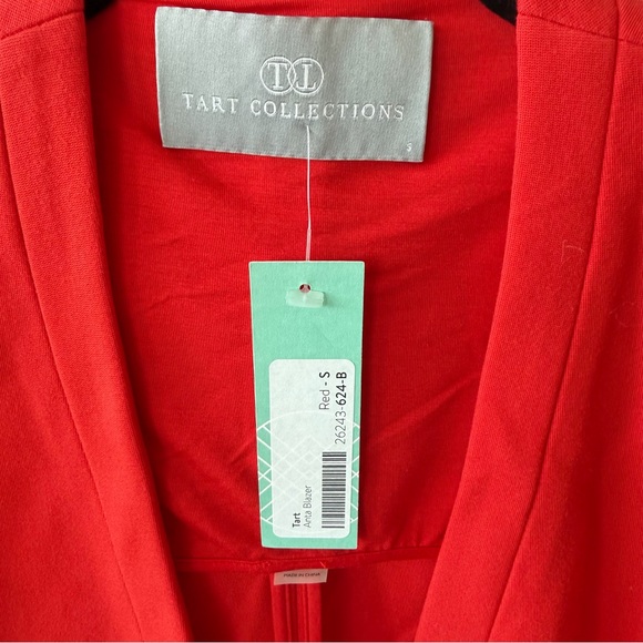 Tart Collections Red Blazer size Small NWT New - Picture 3 of 4